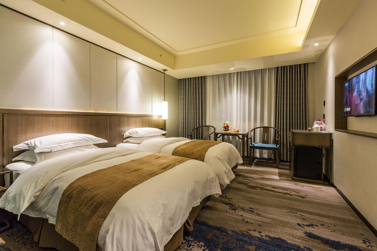 ออเรียนทัล โฮเทล ตงเซียง Hotel เจียซิง ภายนอก รูปภาพ
